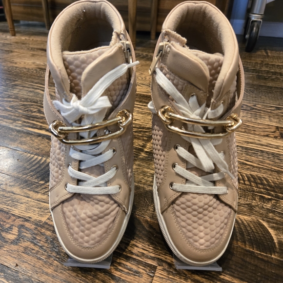 Aldo Women's Sneakers - Picture 1 of 5